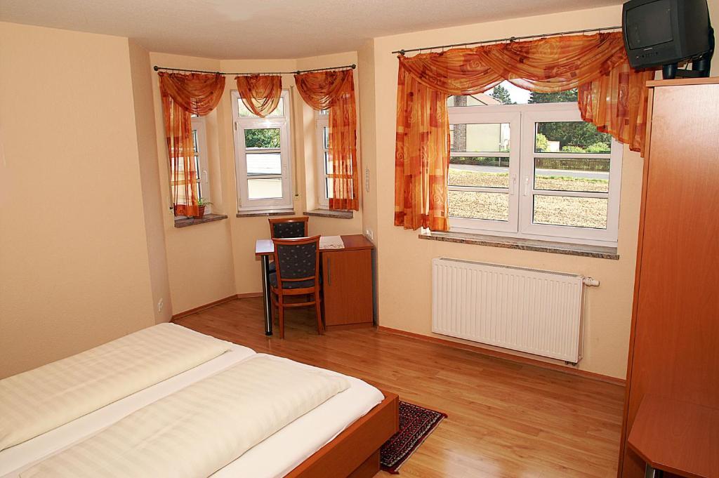 Fraenkischer Gasthof Lutz Giebelstadt Ngoại thất bức ảnh